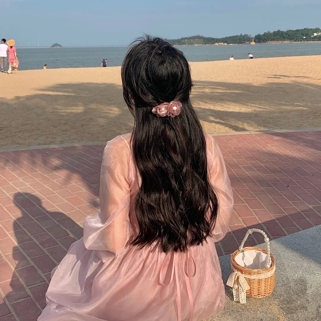 一见又倾心